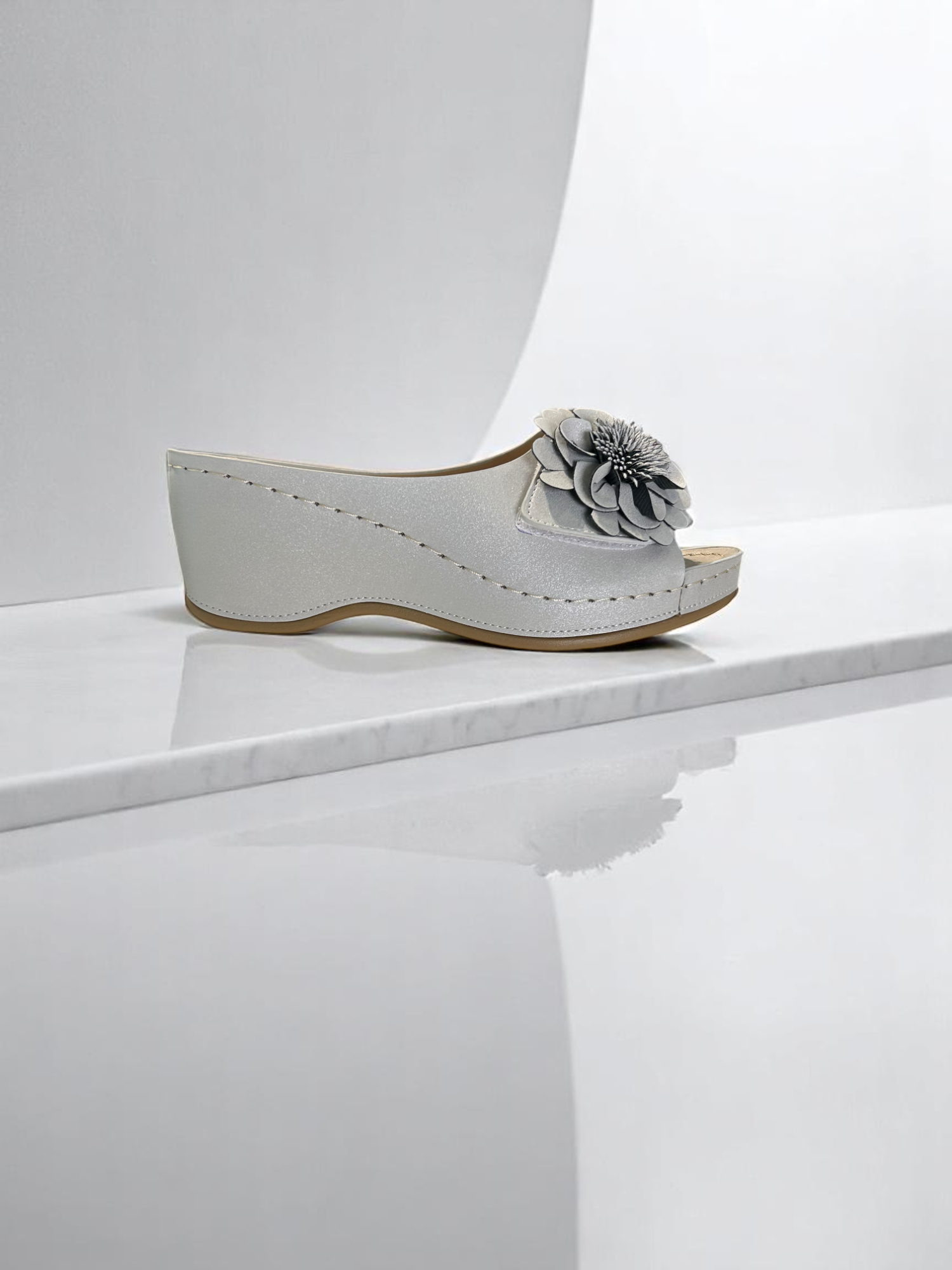 Stilla Italy Grey Slipper