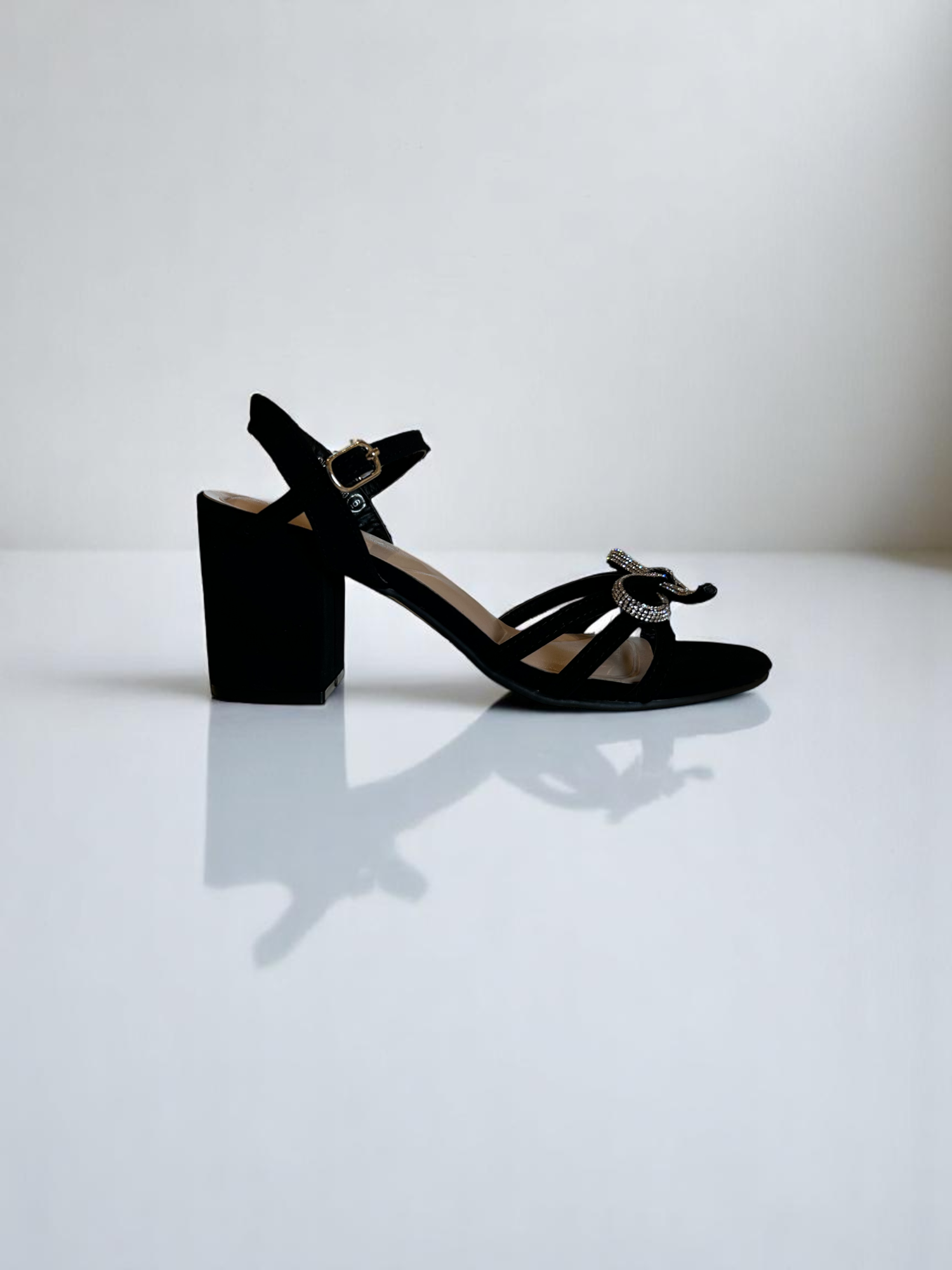 TOP MODA Black Heels