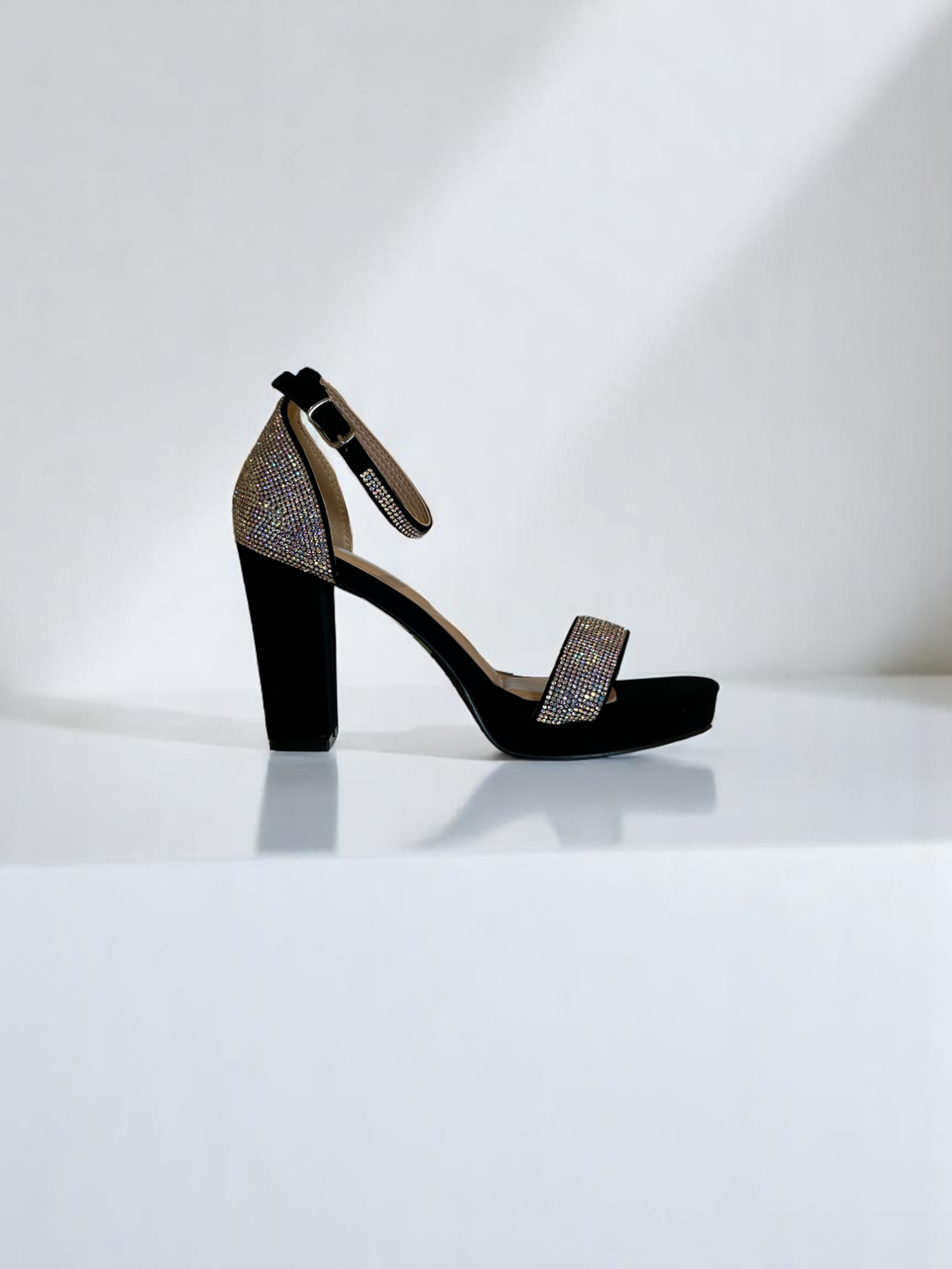 Cathy Din Black Heels