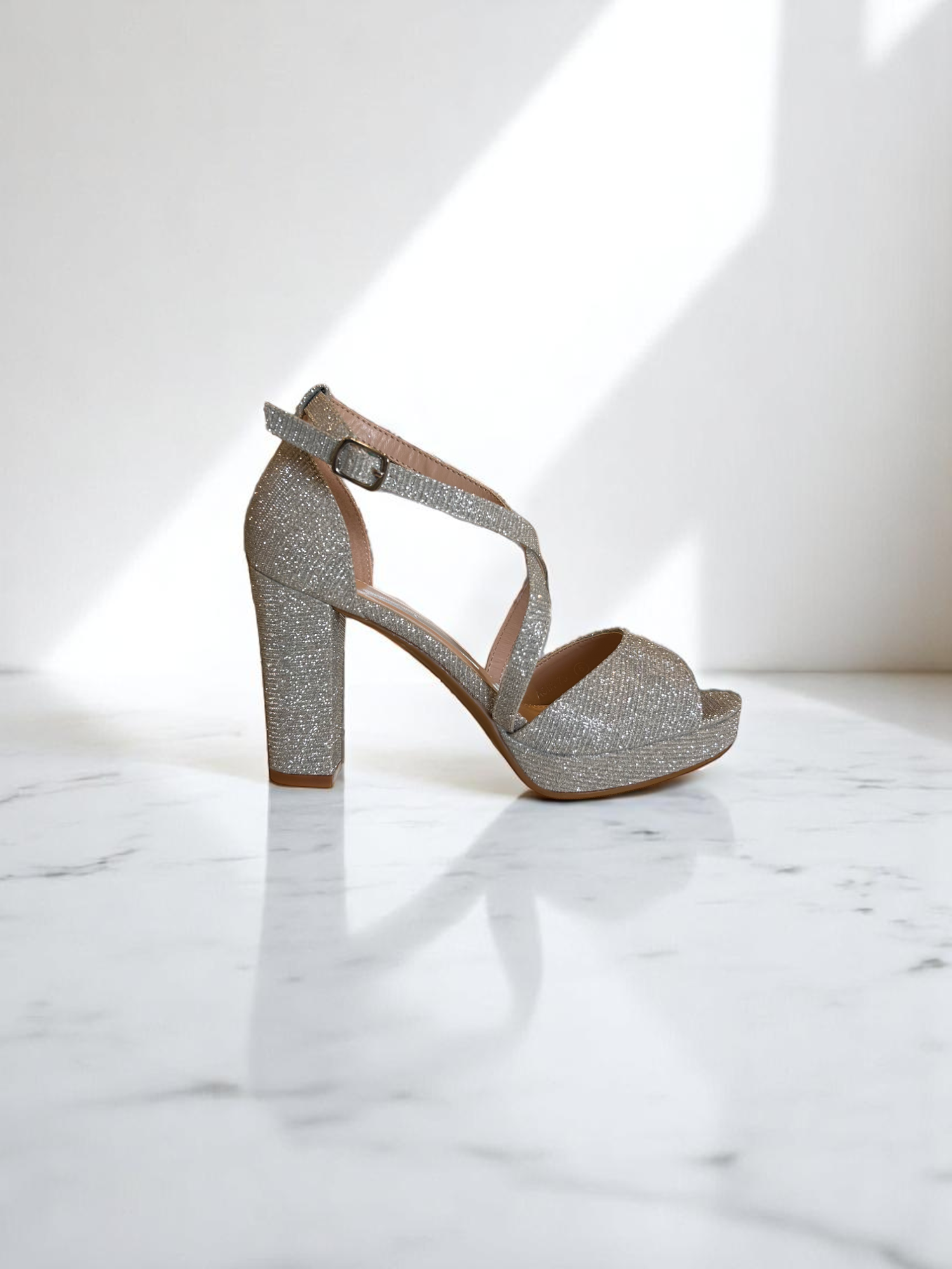TOP MODA Silver Heels